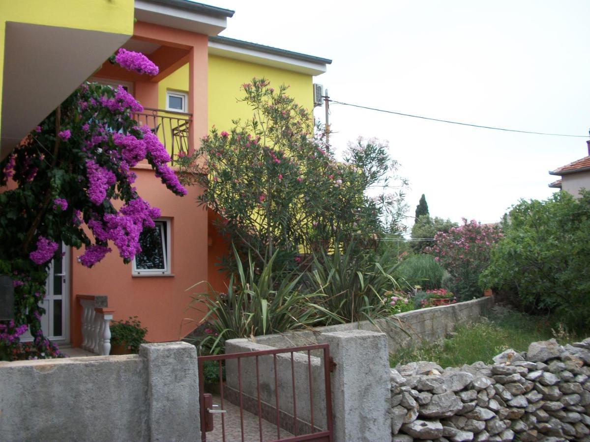 Apartments Mirjana Petrcane Buitenkant foto