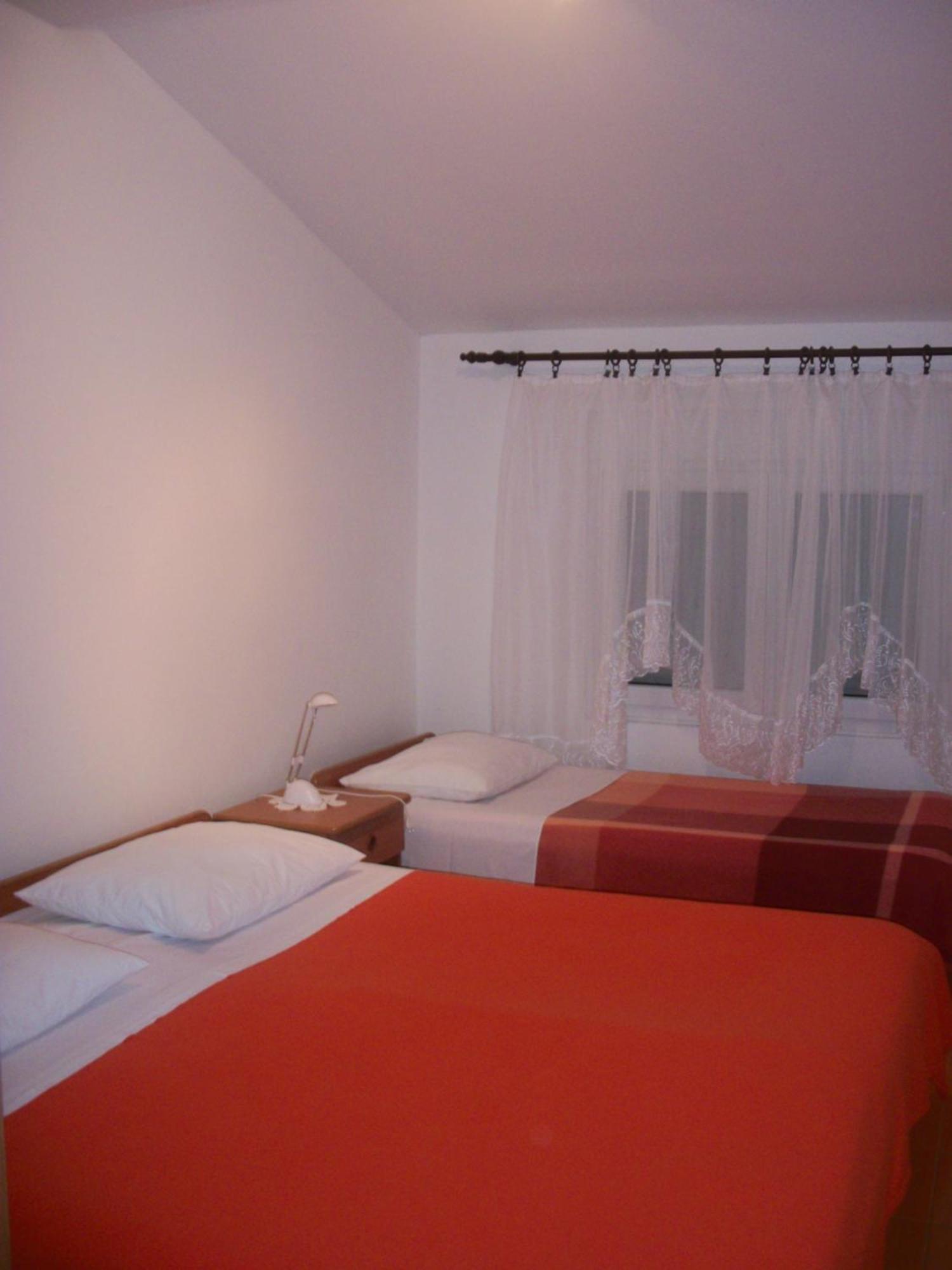Apartments Mirjana Petrcane Kamer foto