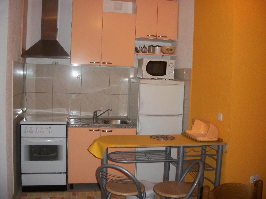 Apartments Mirjana Petrcane Kamer foto