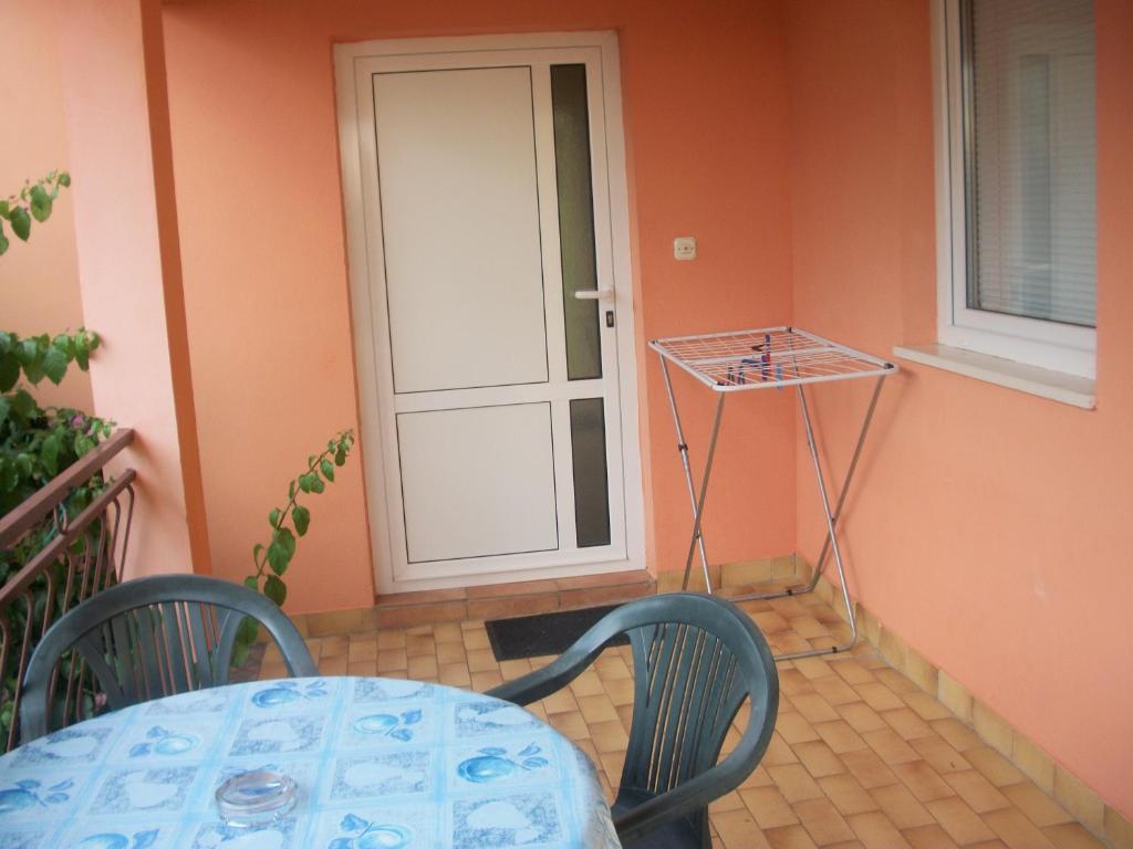 Apartments Mirjana Petrcane Buitenkant foto